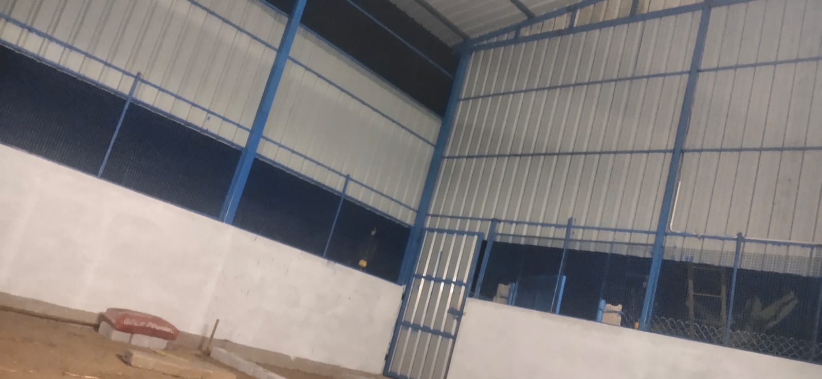 Clean, spacious shed interior